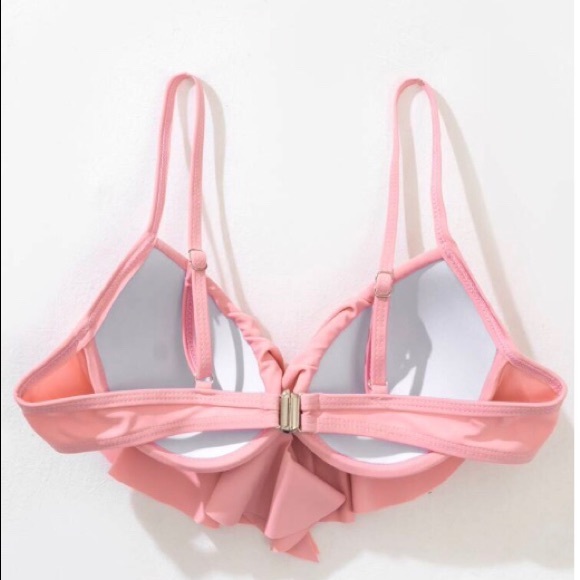 Flounce front swimming bra in peach. Size M. - Picture 2 of 2